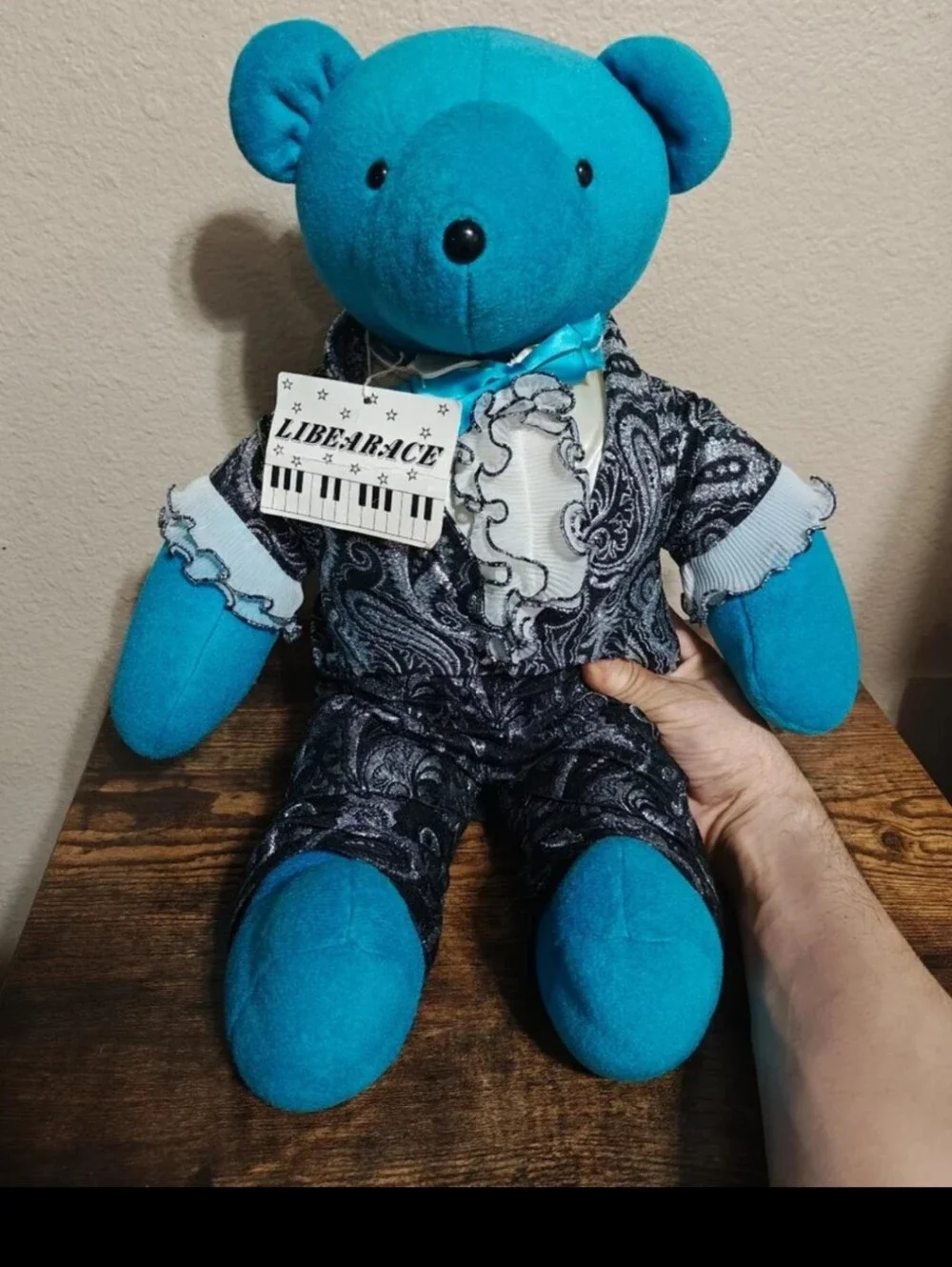 1985 North American Bear Company Rare Retired